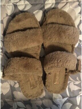 Kookaburra By Ugg Brown/Tan Fuzzy Slippers Sandals Size 9 Or 10 Tag Missing